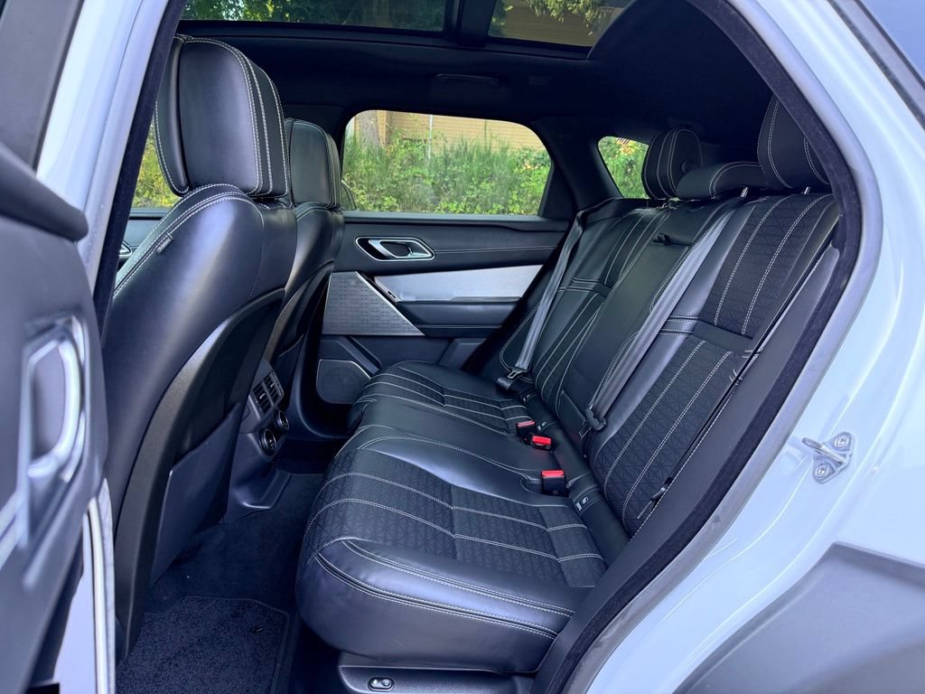 Used 2019 Land Rover Range Rover Velar R-Dynamic HSE AWD/4WD image 13
