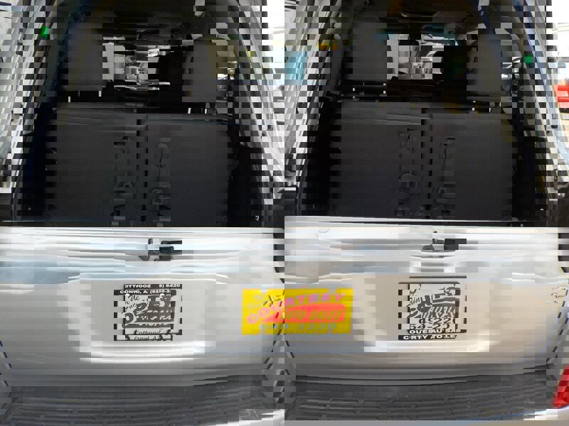 Used 2010 Toyota Land Cruiser image 43