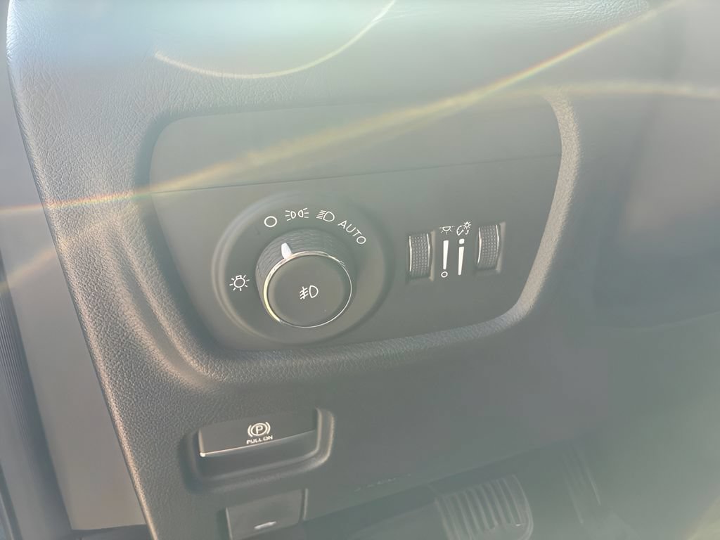 New 2027 Jeep Grand Cherokee Limited AWD/4WD image 23