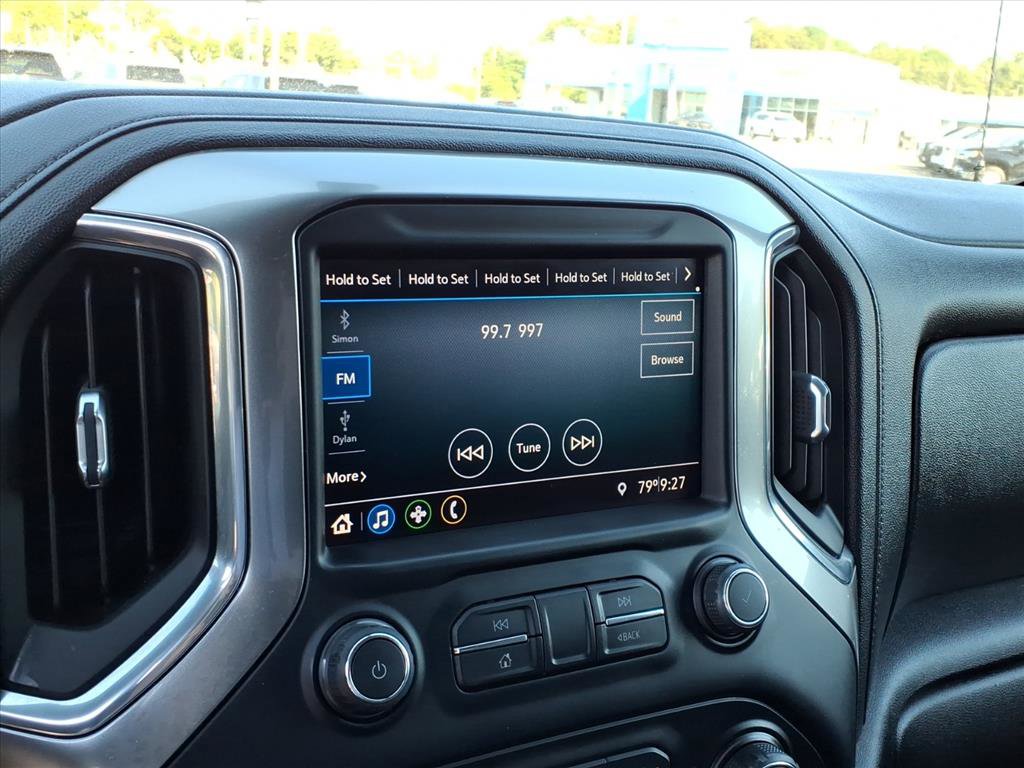 Used 2020 Chevrolet Silverado 1500 LT AWD/4WD image 8