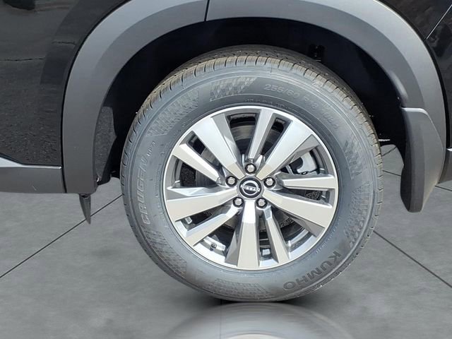 New 2026 Nissan Pathfinder SL image 4