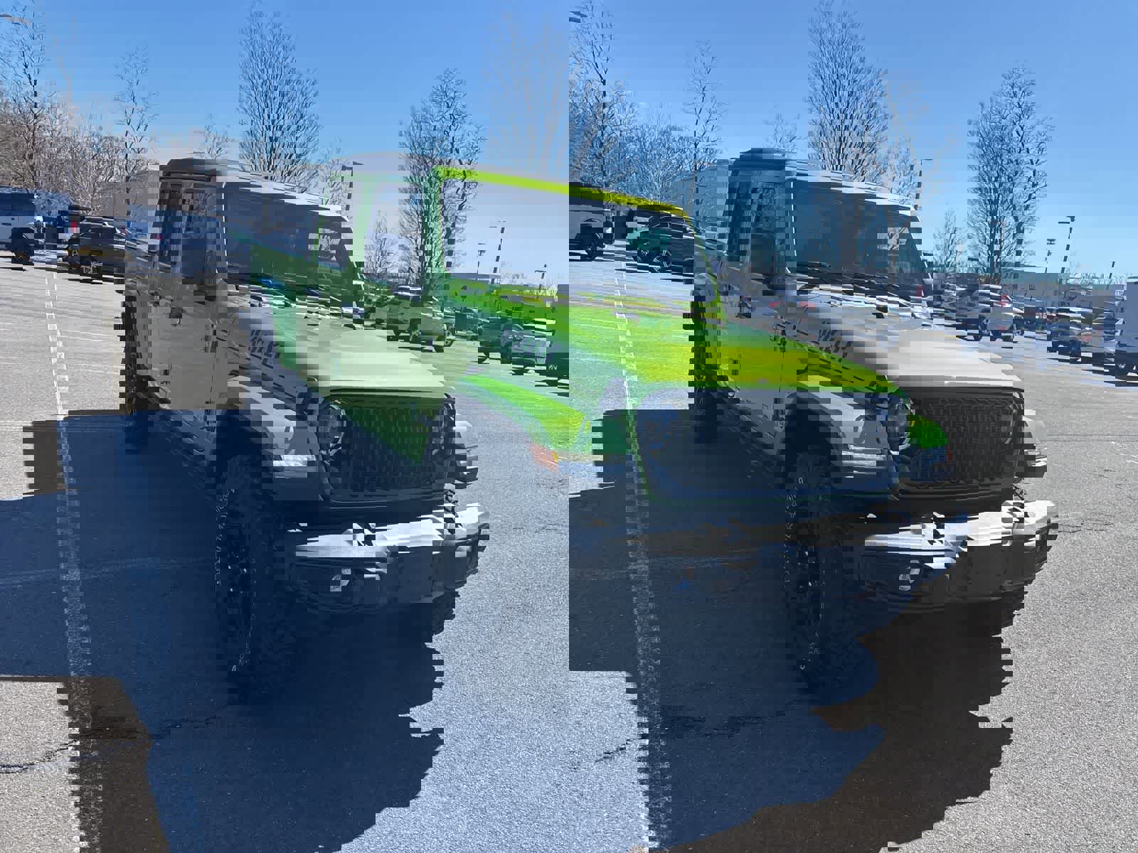 Used 2025 Jeep Gladiator Sport image 7