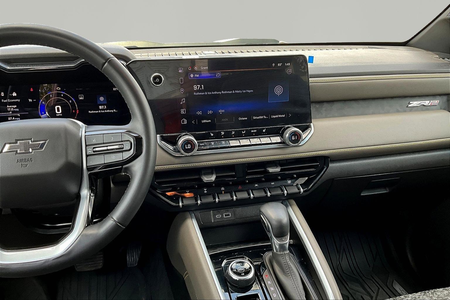 Used 2024 Chevrolet Colorado ZR2 w/ Technology Package image 10