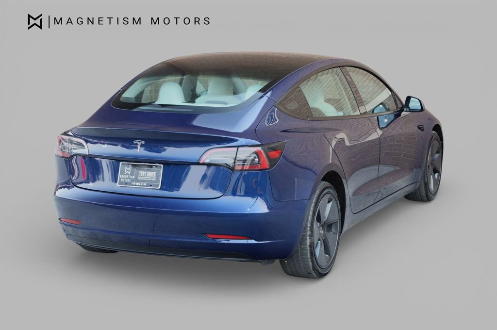 Used 2023 Tesla Model 3 Standard Range image 7