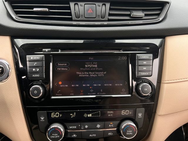 Used 2020 Nissan Rogue SV FWD image 22