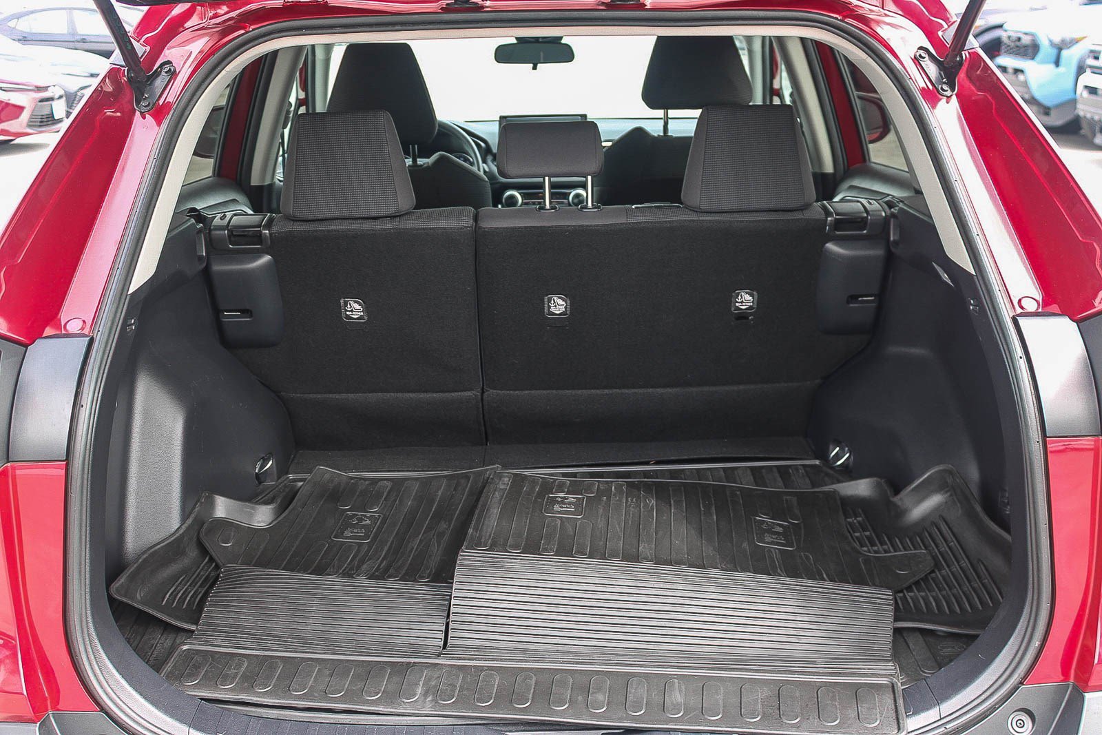 Certified 2019 Toyota RAV4 LE w/ All Weather Liner Package image 26