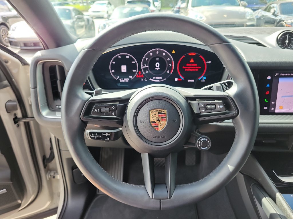 Certified 2026 Porsche Cayenne Coupe AWD/4WD image 33