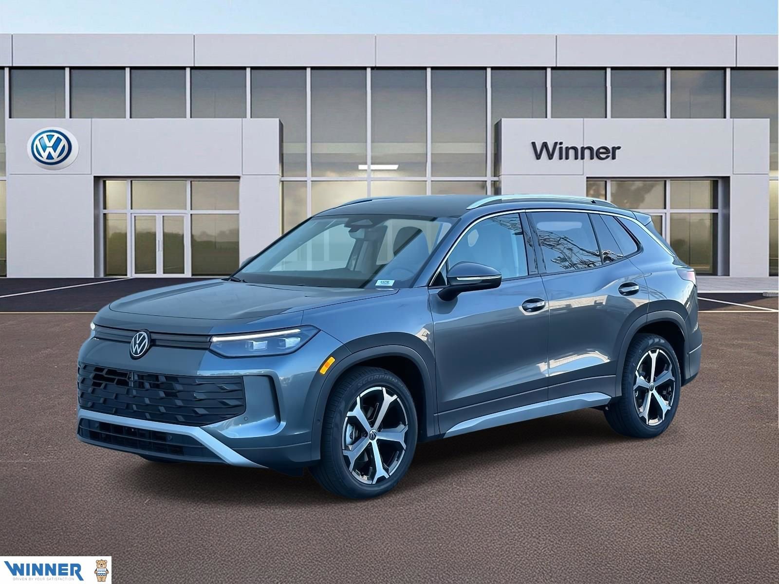 New 2025 Volkswagen Tiguan SE image 1