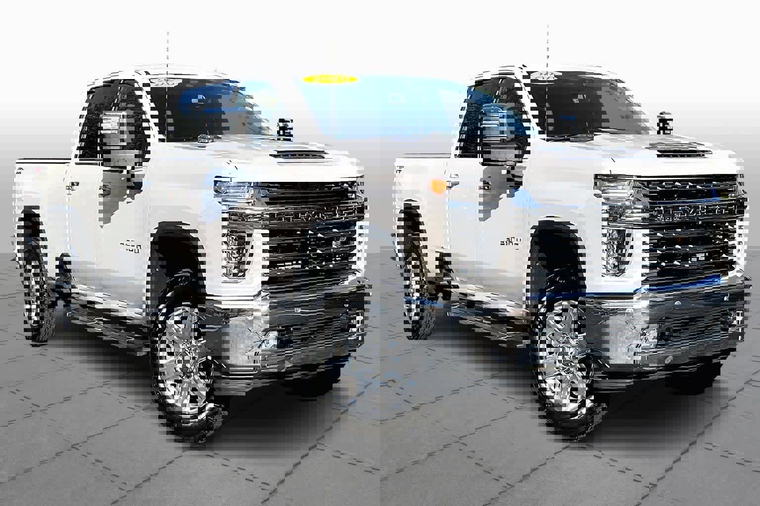 Used 2020 Chevrolet Silverado 3500 LTZ w/ LTZ Premium Package image 3