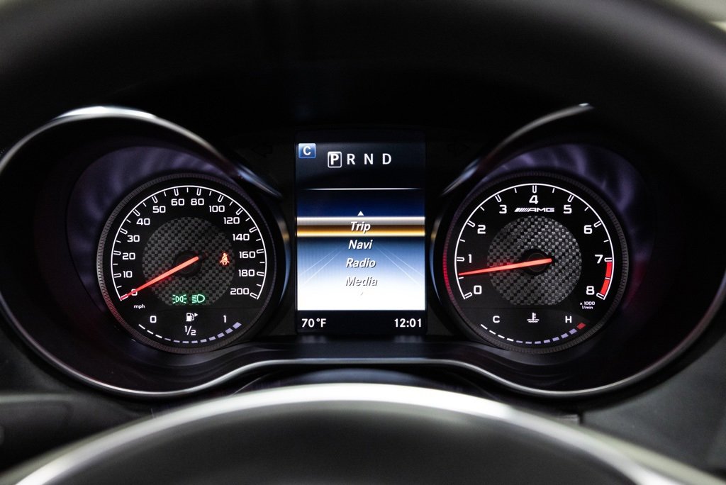 Used 2018 Mercedes-Benz AMG GT Roadster w/ Exclusive Interior Package image 36