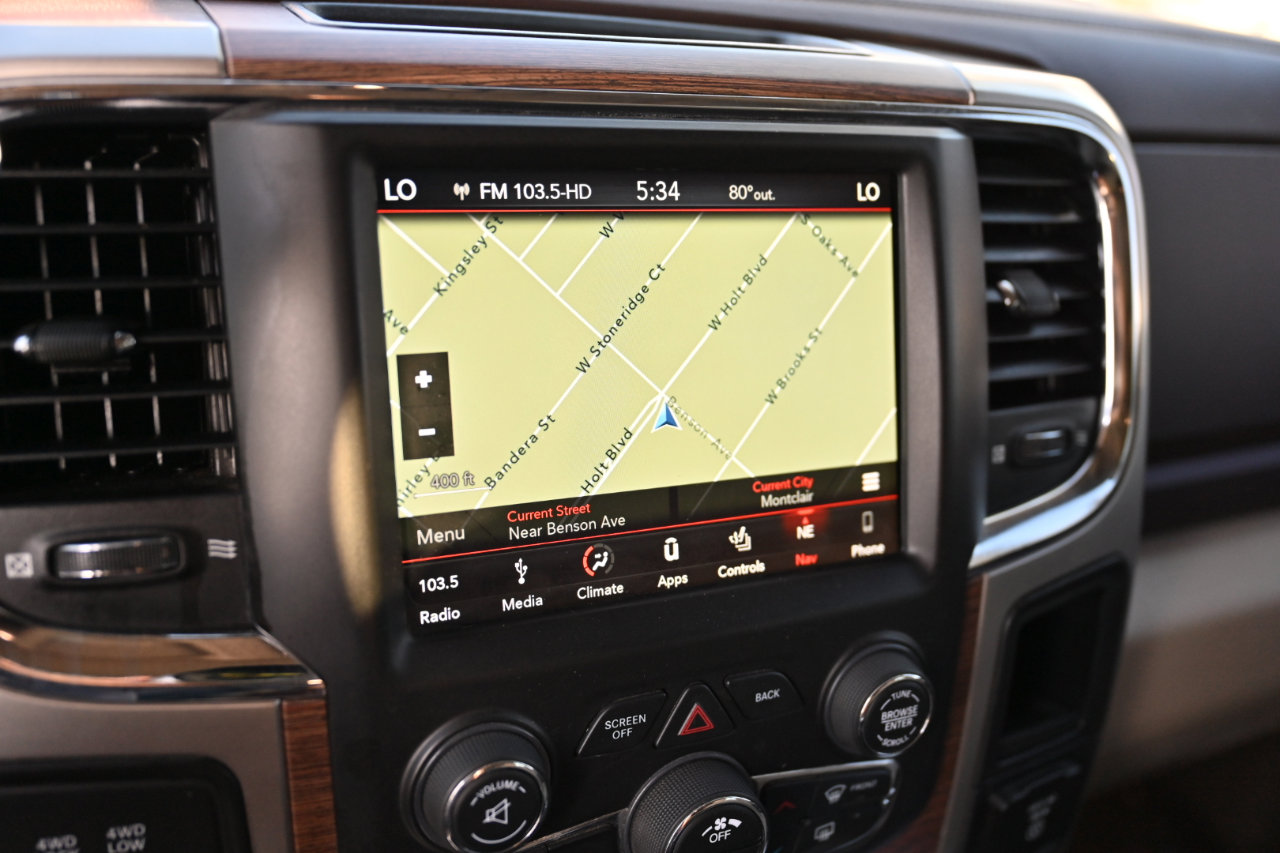 Used 2018 RAM 2500 Laramie w/ Convenience Group AWD/4WD image 22