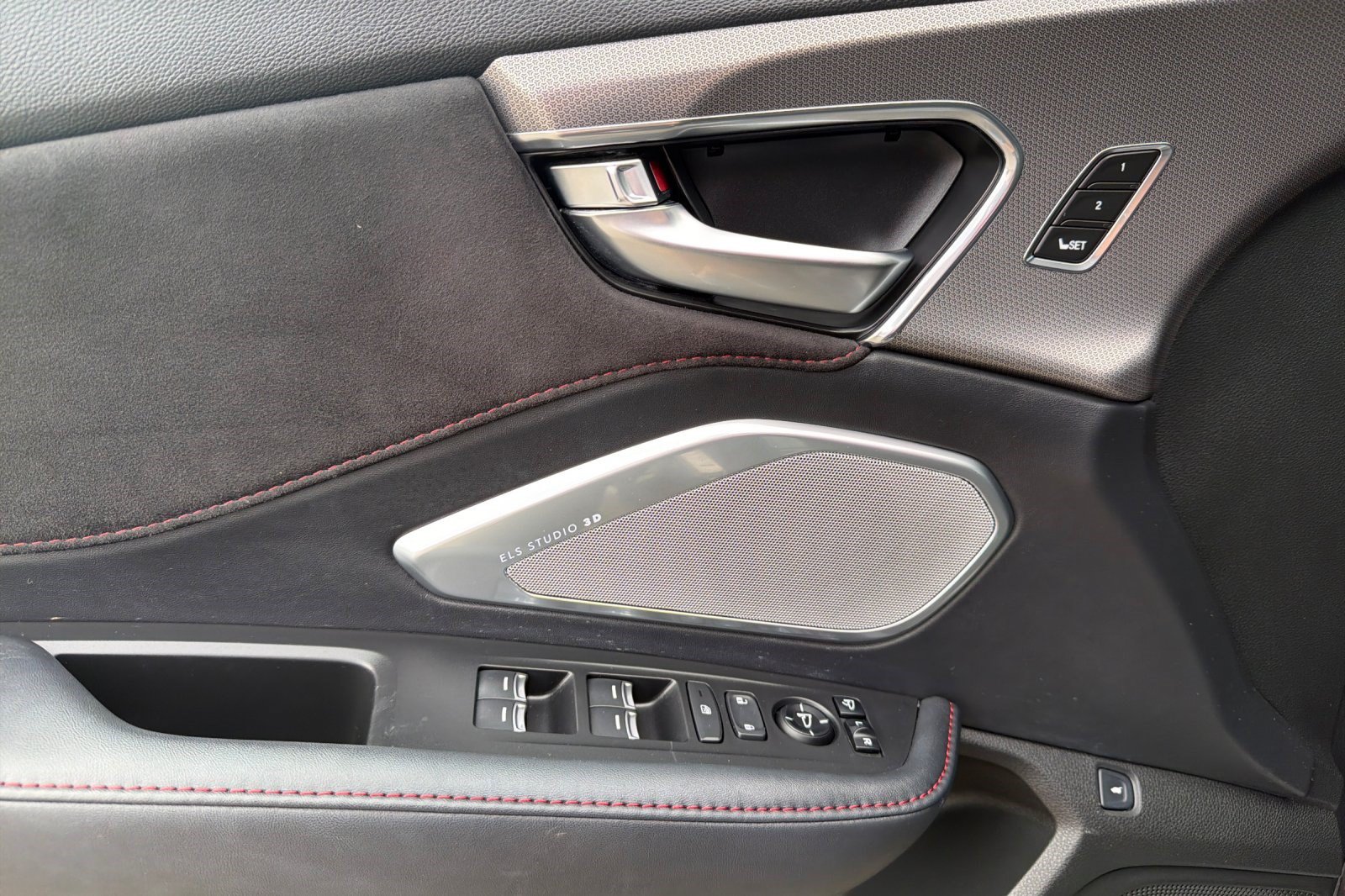 Used 2023 Acura RDX w/ Advance Package AWD/4WD image 12
