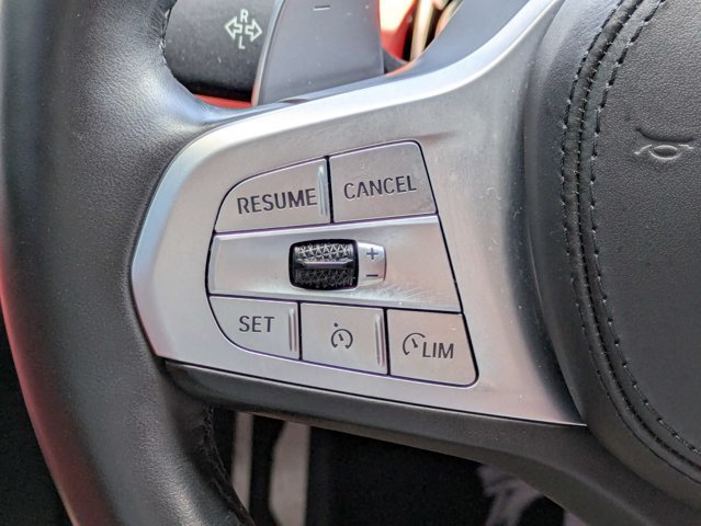 Used 2022 BMW 740i w/ M Sport Package RWD image 25