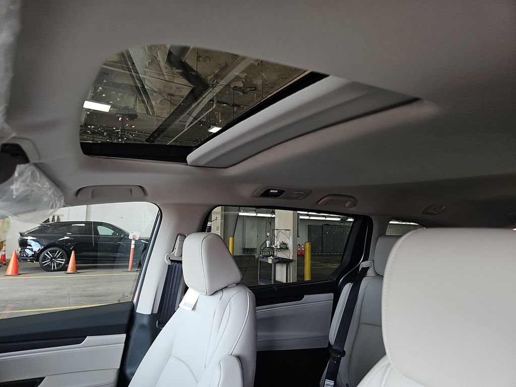 Used 2026 Honda Odyssey EX-L image 21