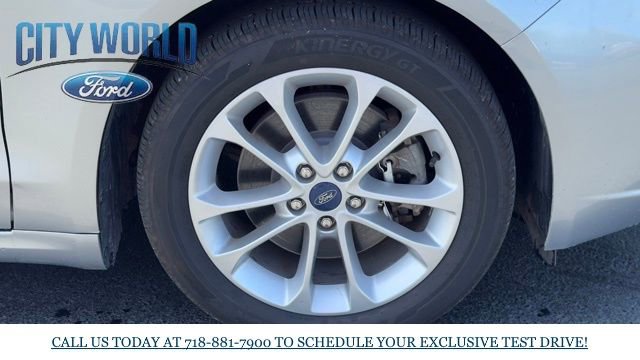 Used 2020 Ford Fusion Energi Titanium image 7