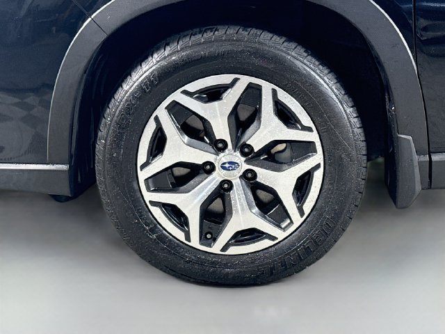 Used 2022 Subaru Forester Premium AWD/4WD image 37