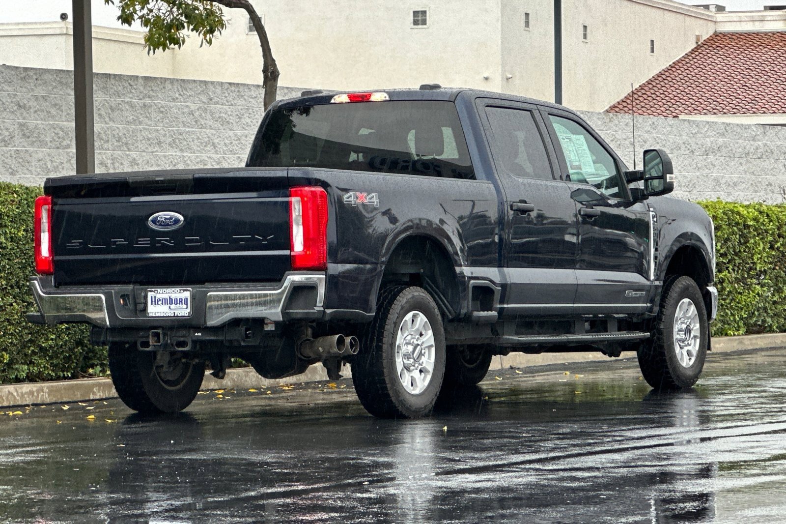 Used 2024 Ford F250 XLT image 4