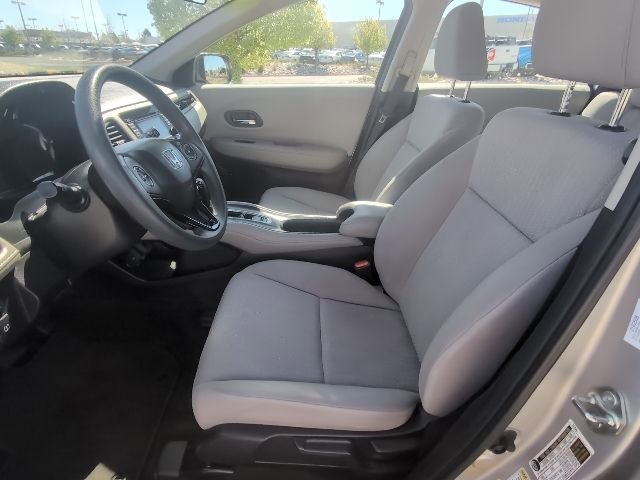 Used 2016 Honda HR-V LX image 12