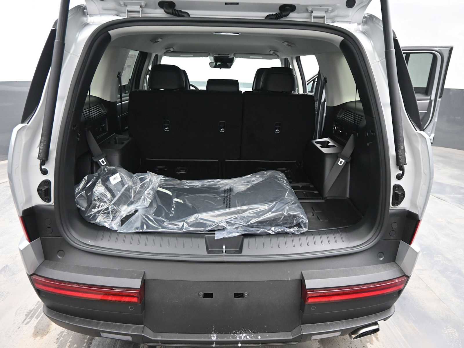 New 2026 Hyundai Santa Fe SEL AWD/4WD image 13