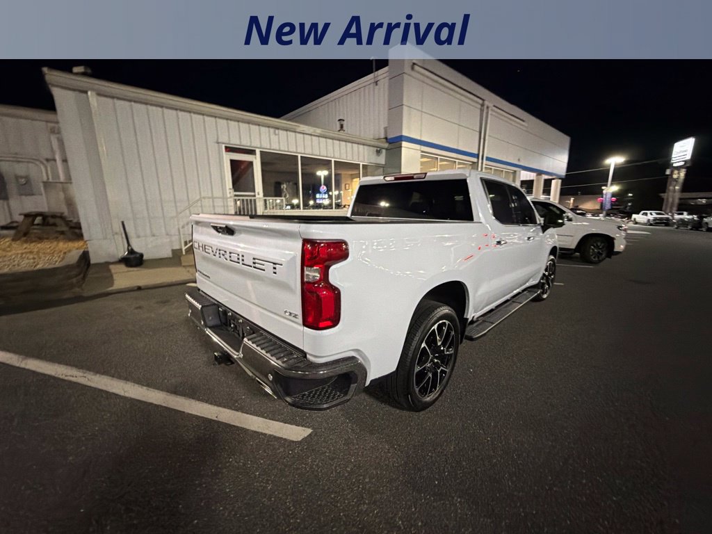 Used 2026 Chevrolet Silverado 1500 LTZ AWD/4WD image 8