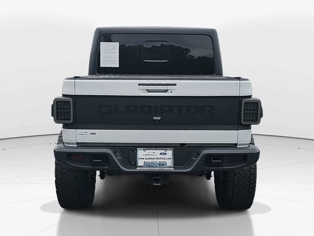 Used 2024 Jeep Gladiator Sport AWD/4WD image 4