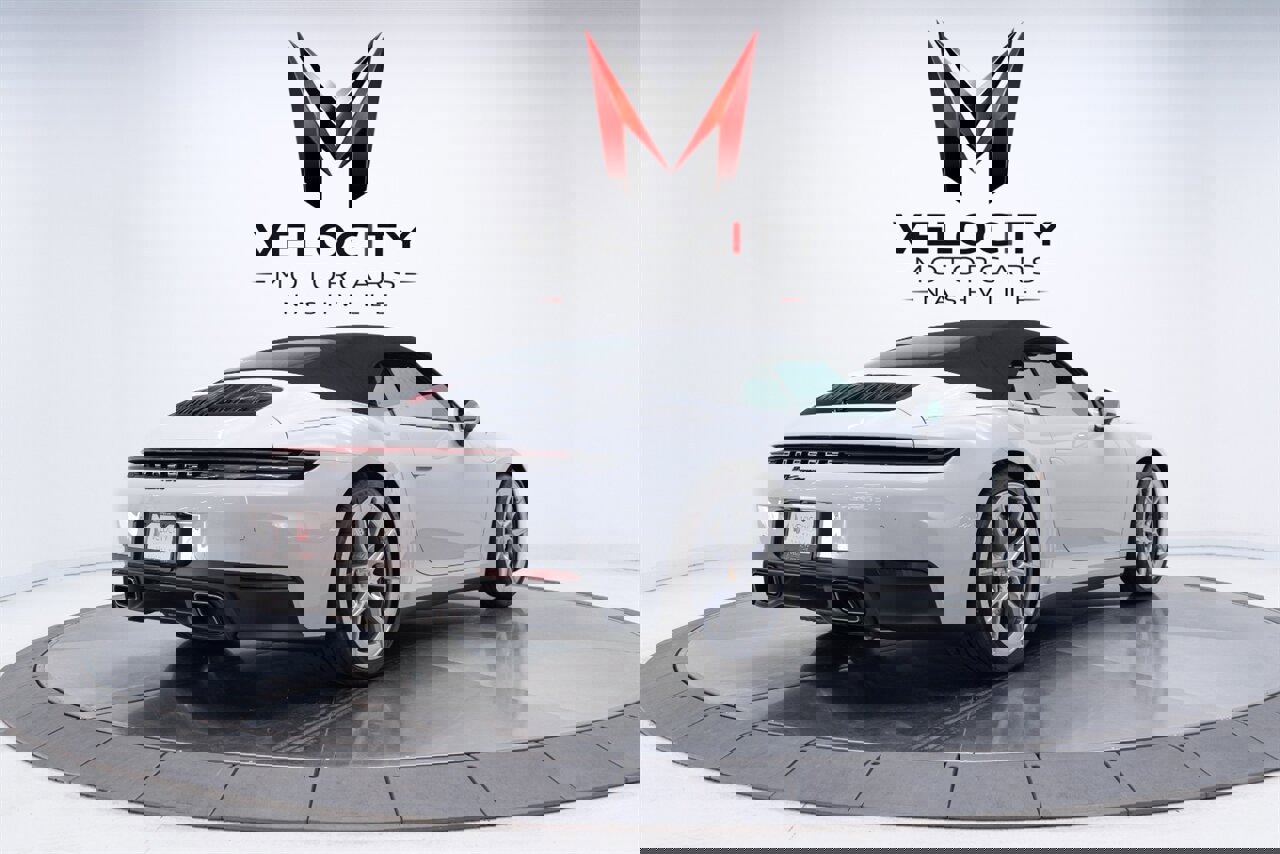 Used 2025 Porsche 911 Carrera w/ Premium Package image 6