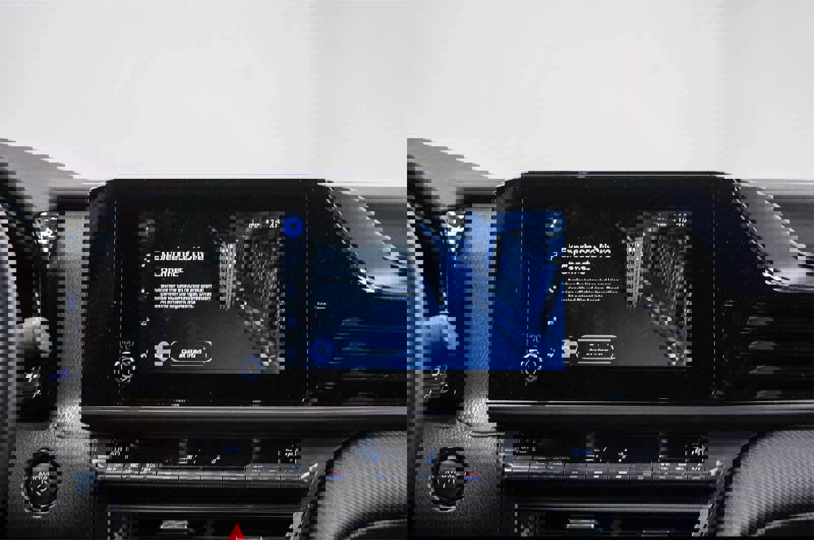 Used 2025 Toyota Camry SE image 14