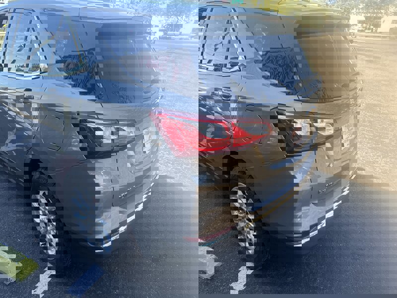 Used 2018 Chevrolet Equinox LT image 7