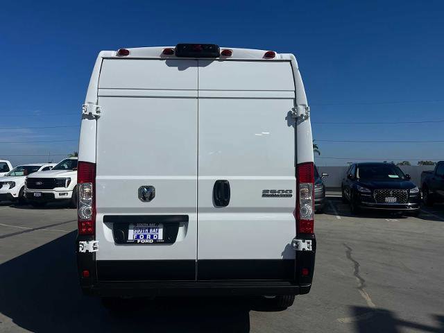 Used 2024 RAM ProMaster 2500 w/ Safety Group image 4