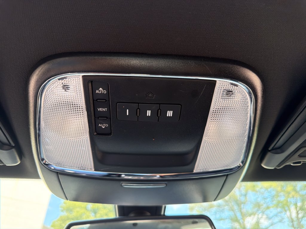 Used 2020 Dodge Charger Scat Pack RWD image 25