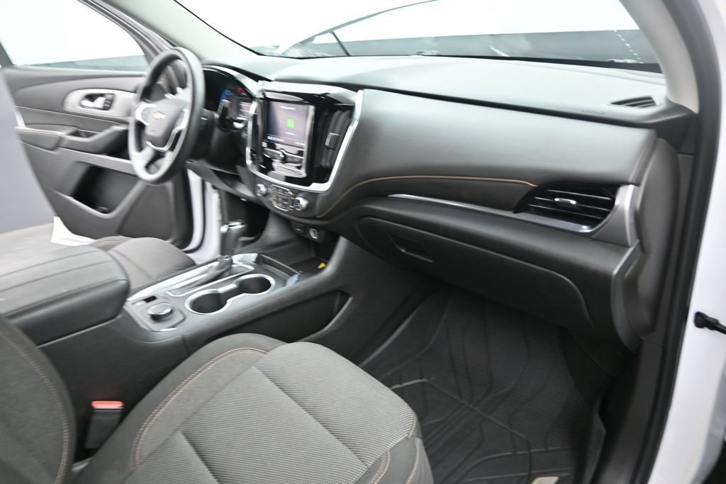 Used 2020 Chevrolet Traverse LS FWD image 25