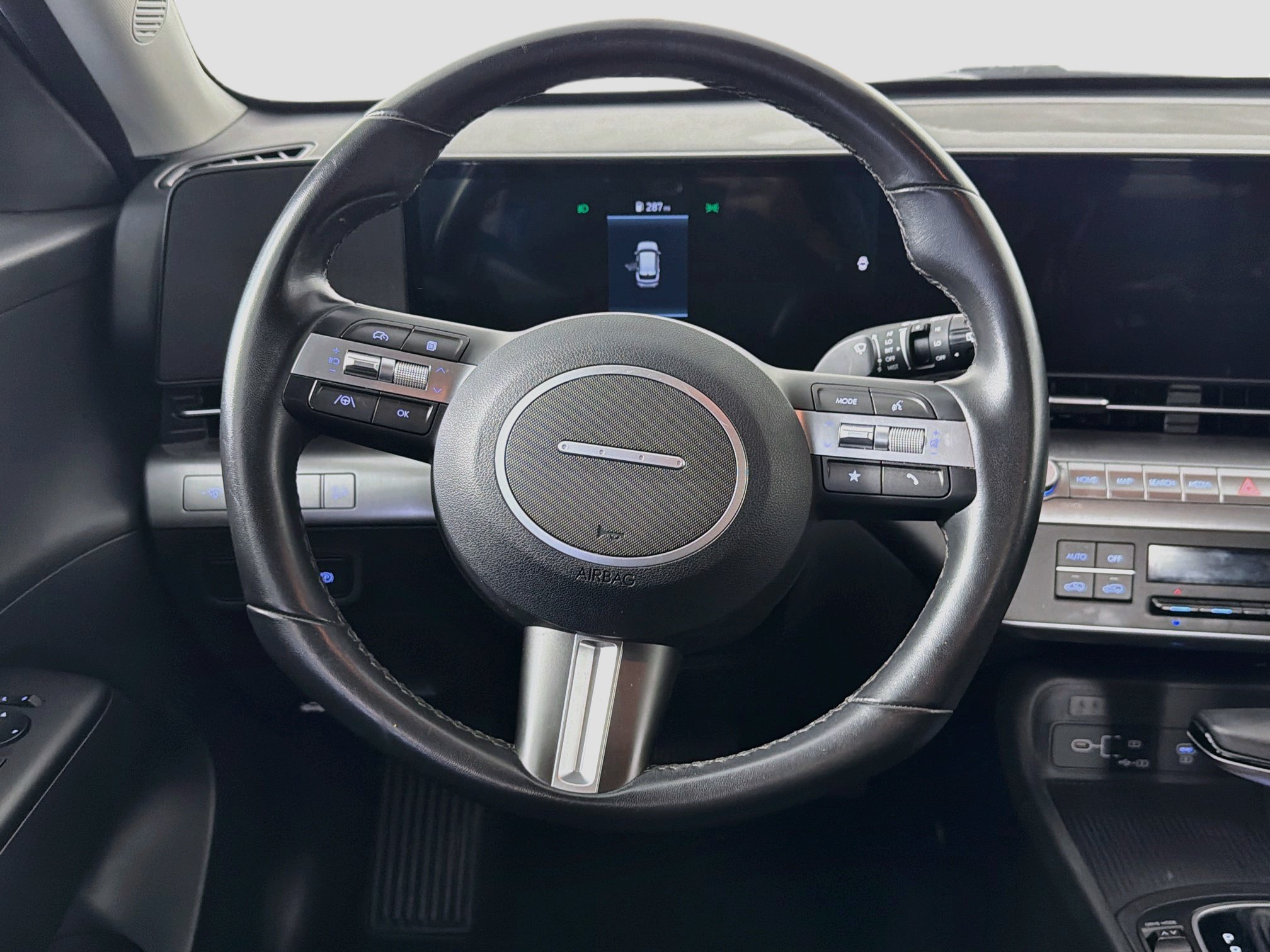 Used 2025 Hyundai Kona SEL FWD image 18