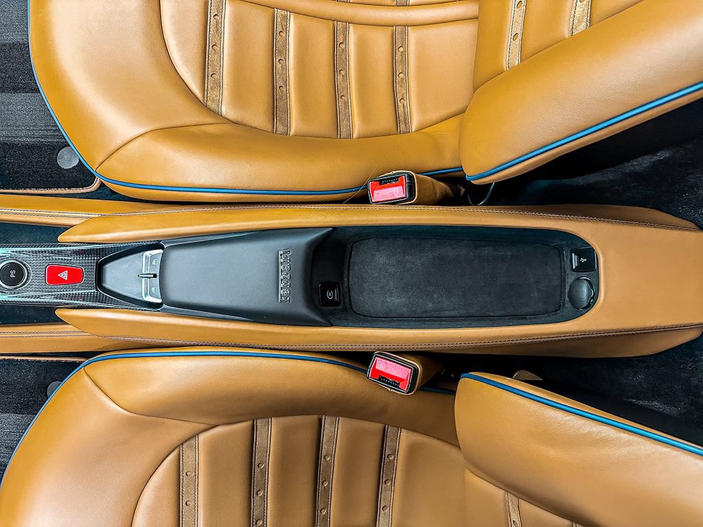 Certified 2020 Ferrari F8 Tributo RWD image 20
