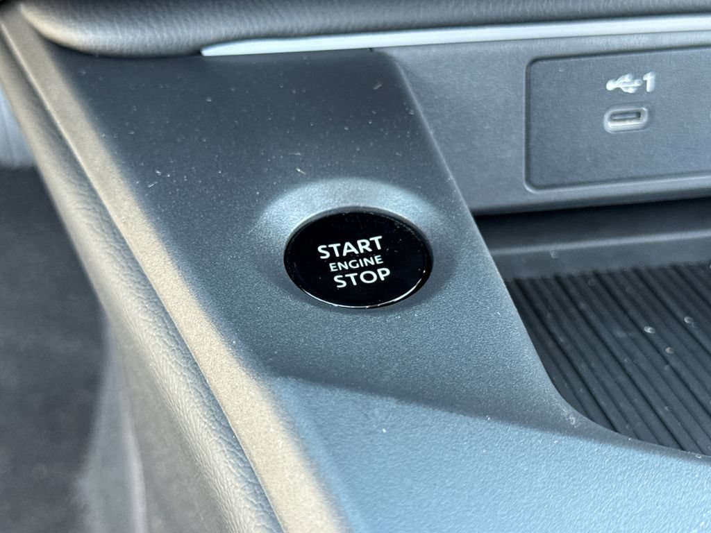 New 2026 Nissan Sentra SV w/ SV Convenience Package FWD image 23
