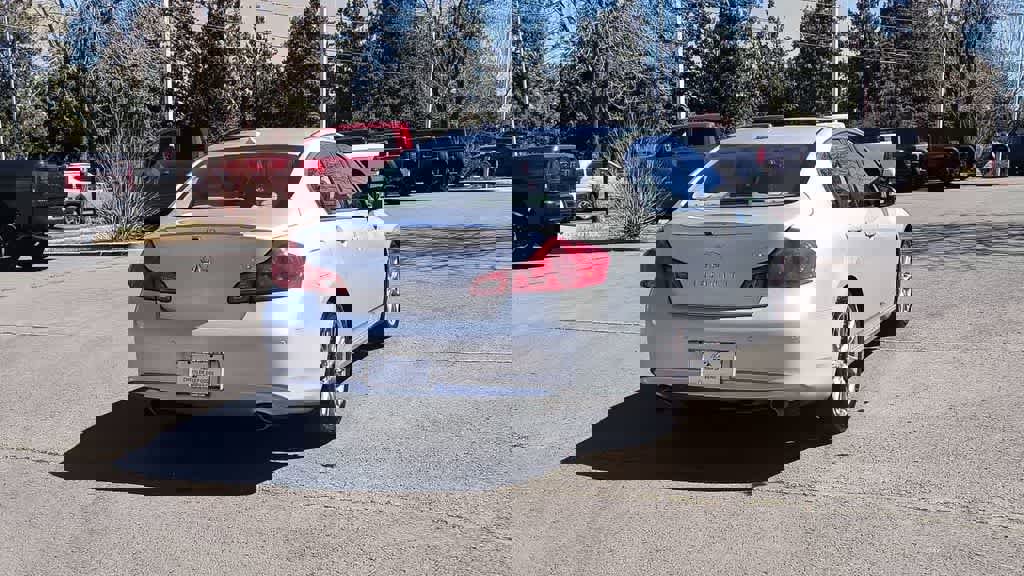 Used 2010 INFINITI G37 Journey w/ Premium Pkg image 8