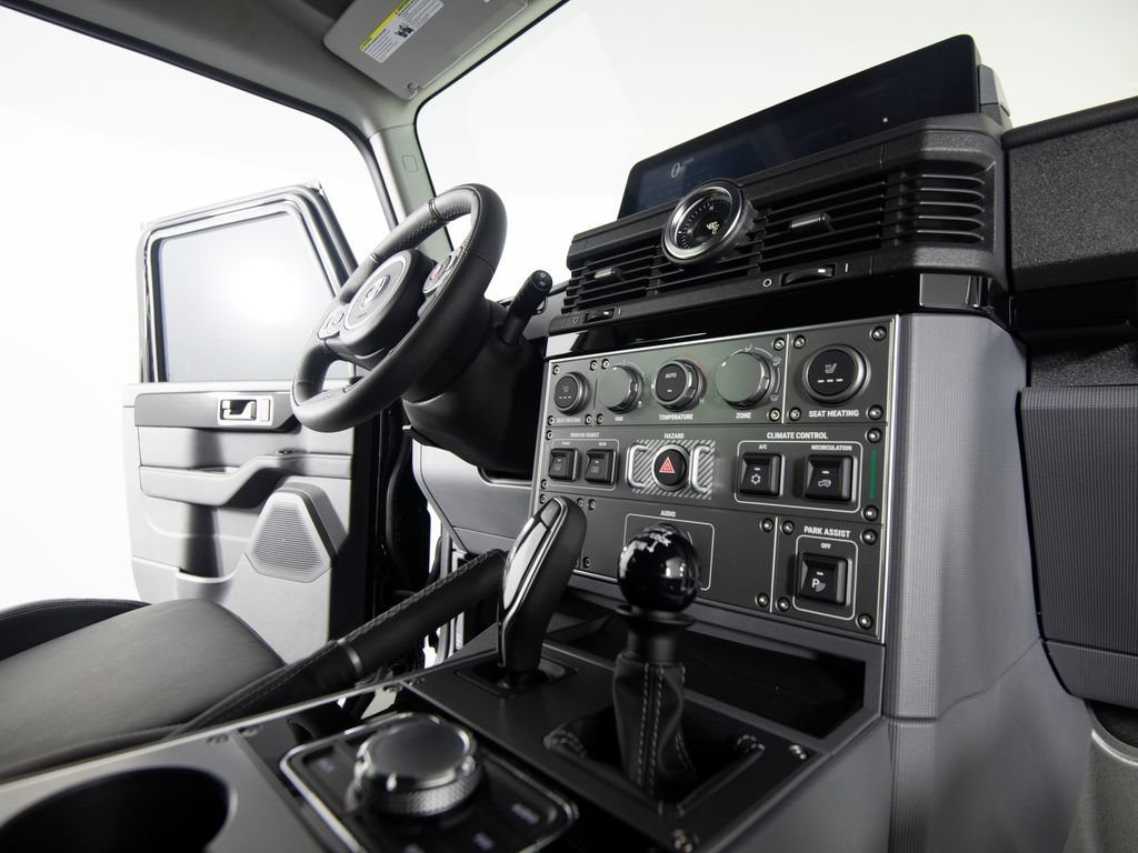 New 2025 INEOS Grenadier Fieldmaster Edition AWD/4WD image 21