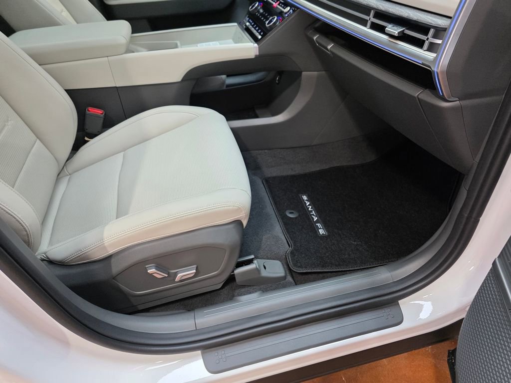 New 2026 Hyundai Santa Fe Limited image 10