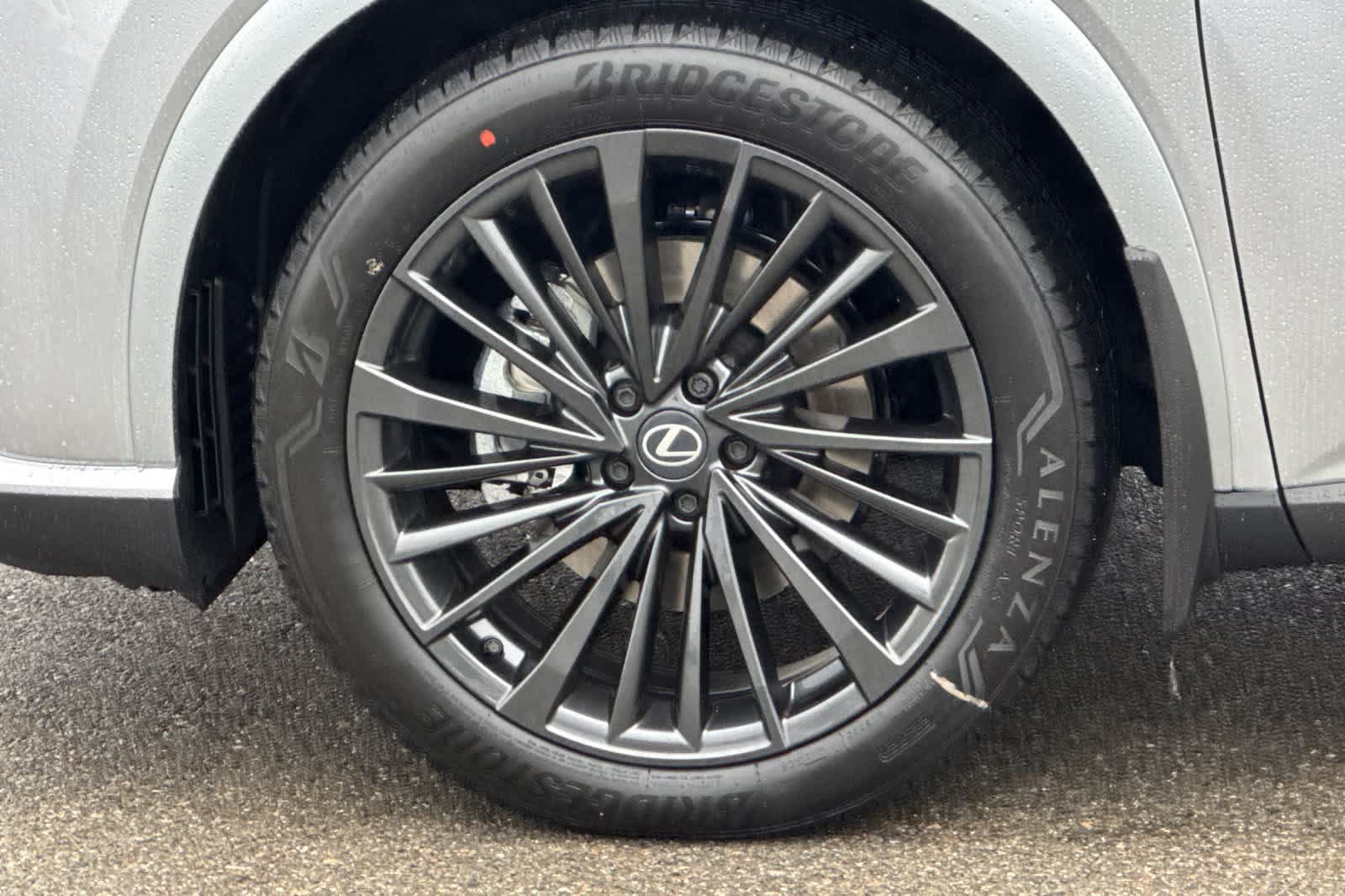 New 2026 Lexus RX 350h w/ Convenience Package AWD/4WD image 32