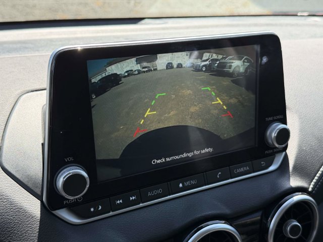 Used 2024 Nissan Sentra SV FWD image 2