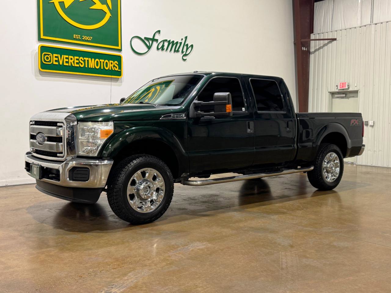 Used 2016 Ford F250 XLT w/ FX4 Off-Road Package image 3