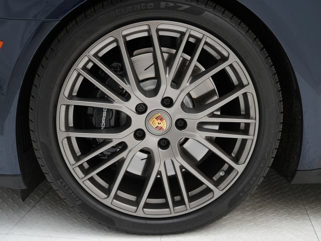 Certified 2023 Porsche Panamera GTS AWD/4WD image 43