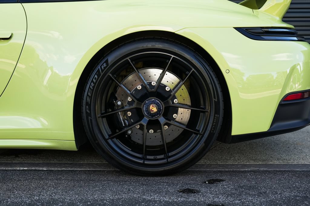 Certified 2025 Porsche 911 Carrera GTS RWD image 12
