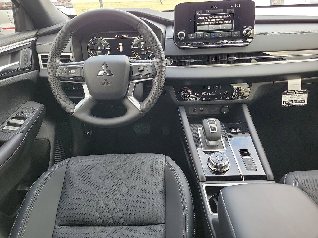 New 2025 Mitsubishi Outlander SEL Black Edition image 8