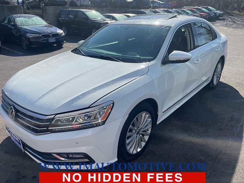 Used 2017 Volkswagen Passat 1.8T SE FWD image 1