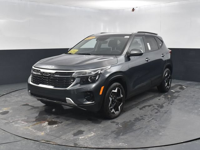 Used 2025 Kia Seltos S FWD image 4