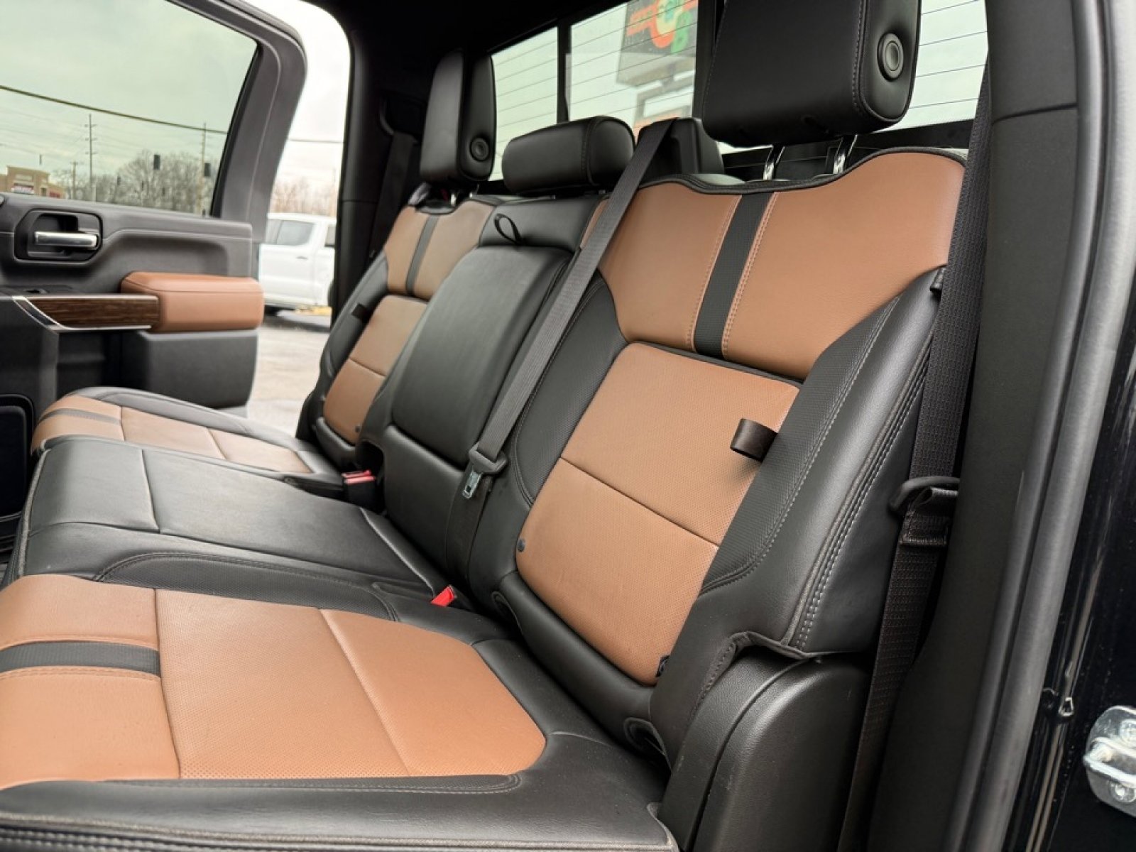 Used 2023 Chevrolet Silverado 3500 High Country image 33