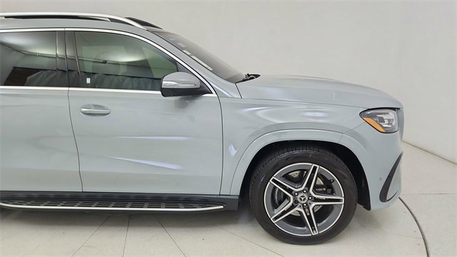 Used 2024 Mercedes-Benz GLS 450 4MATIC image 7