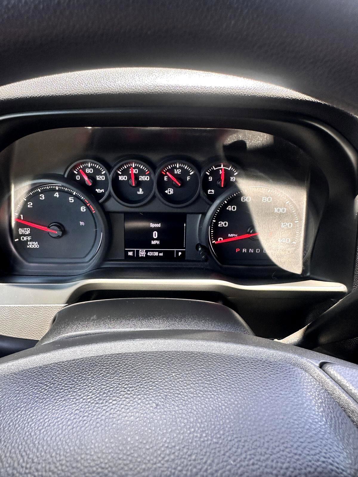 Used 2023 Chevrolet Silverado 1500 Custom image 42