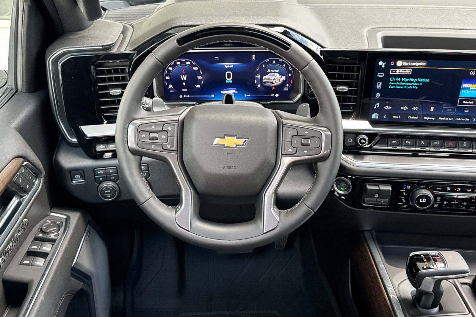 New 2026 Chevrolet Silverado 1500 High Country AWD/4WD image 13