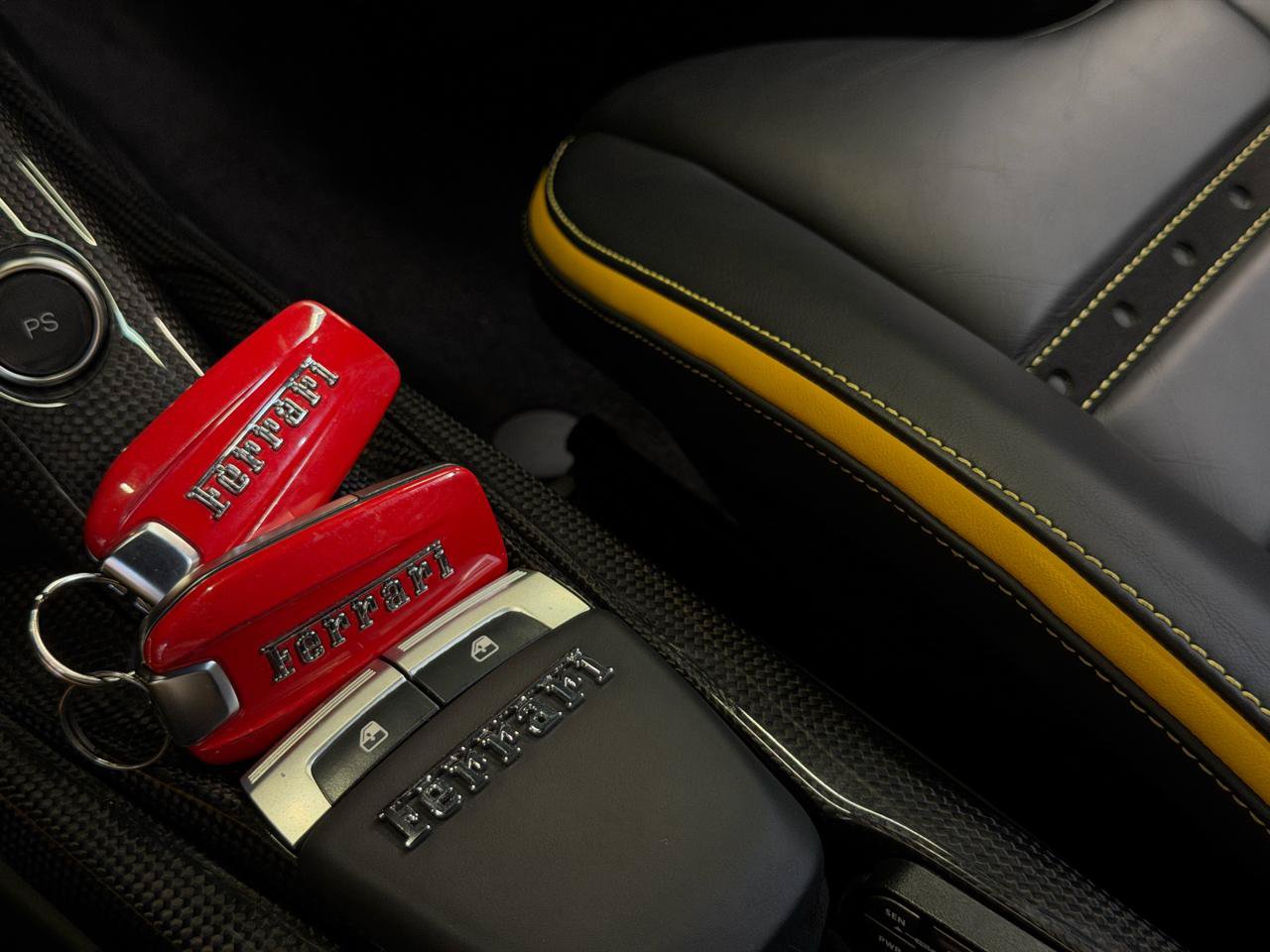 Used 2018 Ferrari 488 GTB RWD image 31
